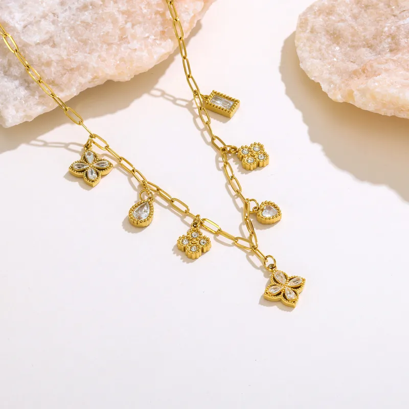 RIMSHA CHARM NECKLACE