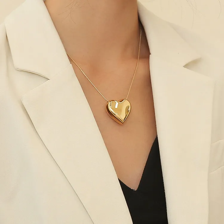 Bubble 3D Heart Necklace